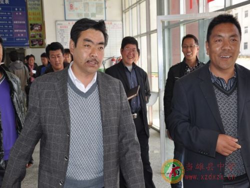 那曲聂荣县各学校负责人一行到我校参观学习